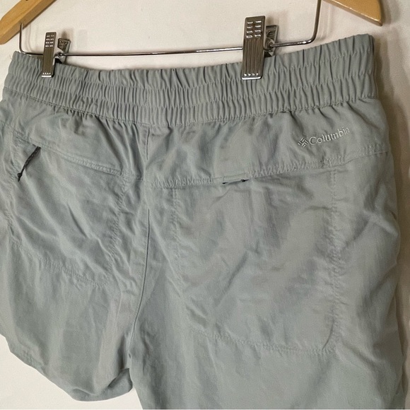 COLUMBIA women’s athletic short with pockets - Picture 10 of 15